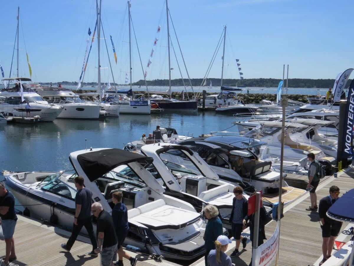 Tally Ho Poole Buitenkant foto